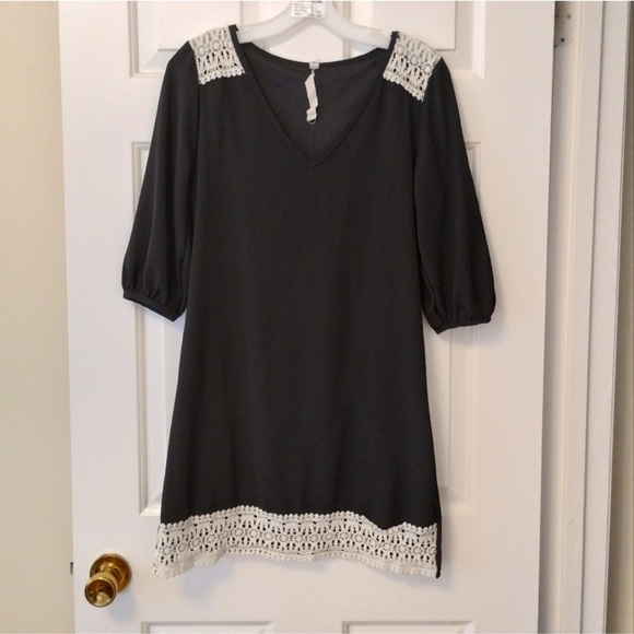 Vintage Beloved Black White Lace Cuff Sleeves Midi Dress: Small - Picture 1 of 7